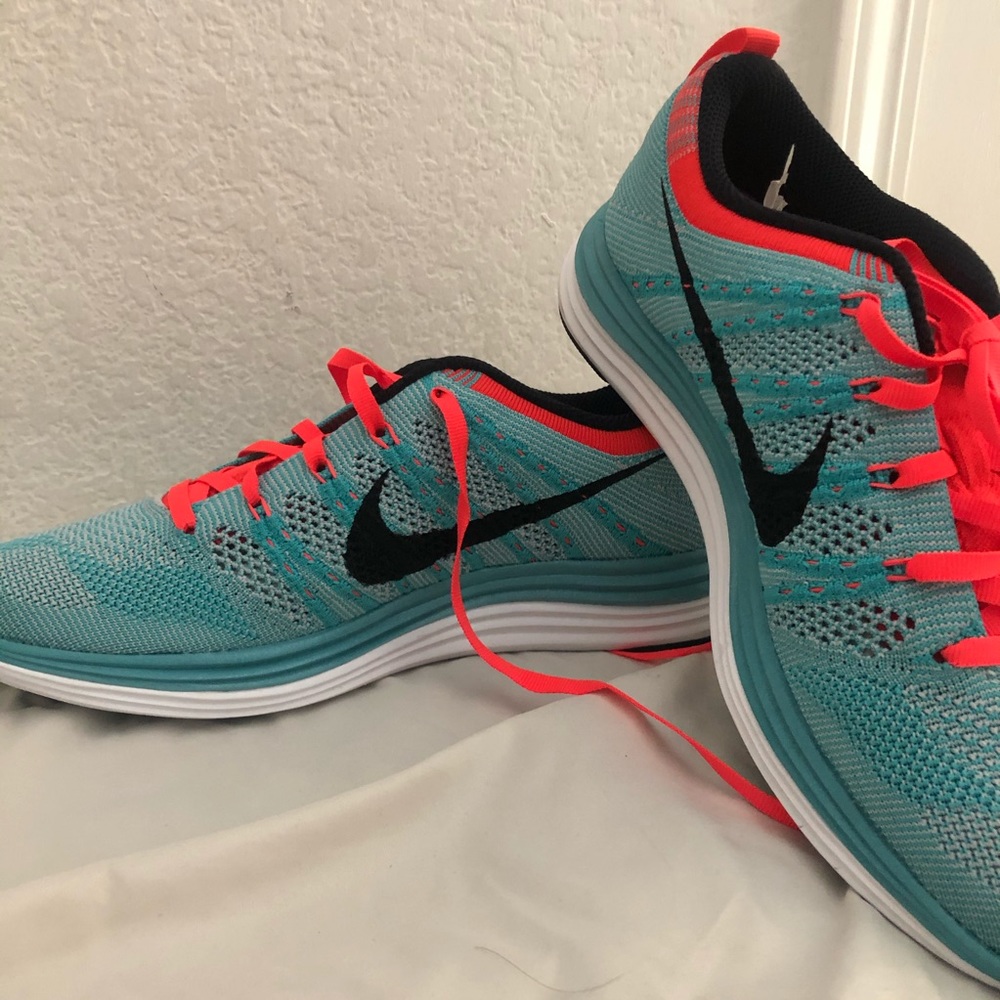 Nike Flyknit Lunar
